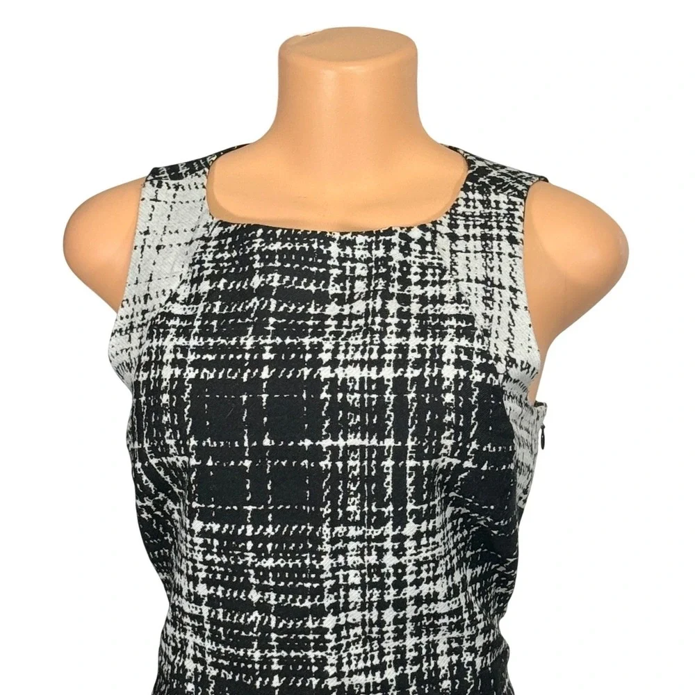 Banana Republic Black White Plaid Cutout Back Sheath Dress Petite 10P Sleeveless - Picture 5 of 8